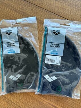 Arena Classic Silicone Swim Caps (Set of 2) - 1 navy/silver and 1 black/silver